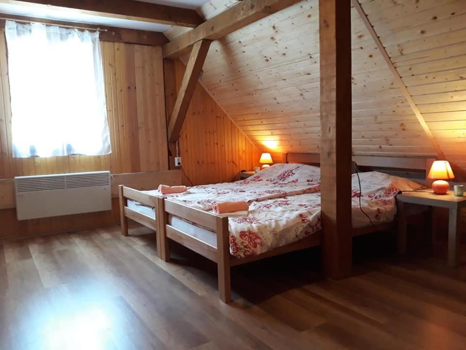Villa Kuca Za Odmor "Seka"*** Mrkopalj Exterior foto