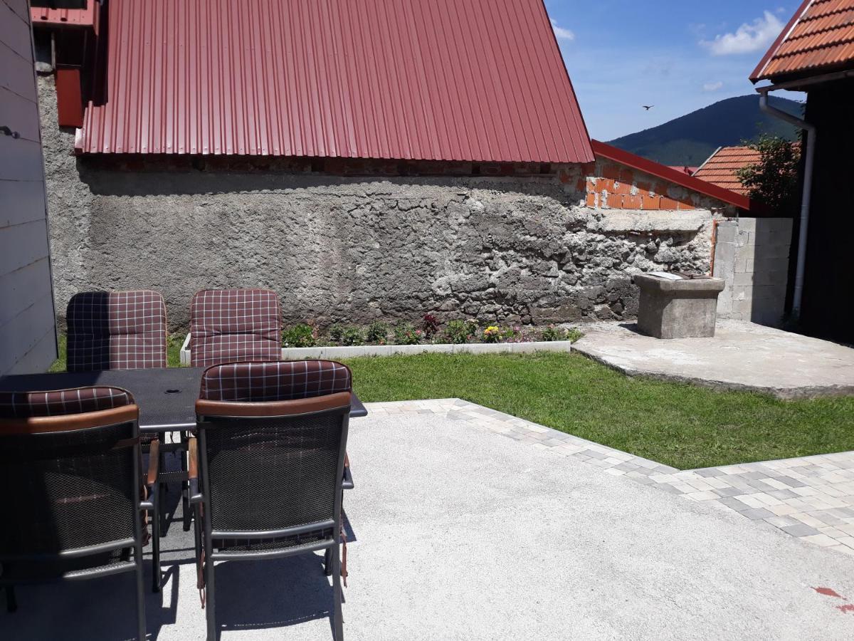 Villa Kuca Za Odmor "Seka"*** Mrkopalj Exterior foto